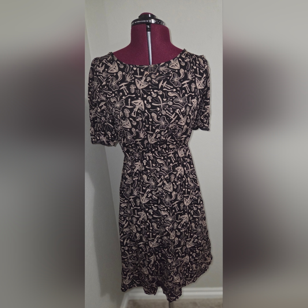 Disturbia Black and tan mushroom print Dress